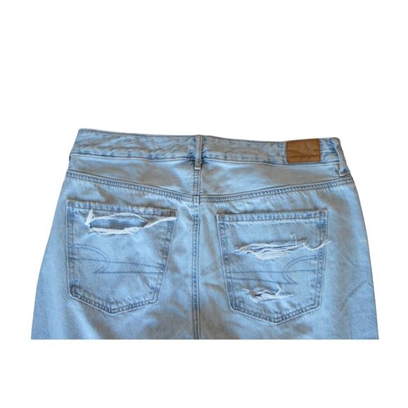 American Eagle Tom Girl Light Wash Distressed Jeans Women's 6 - Picture 6 of 7